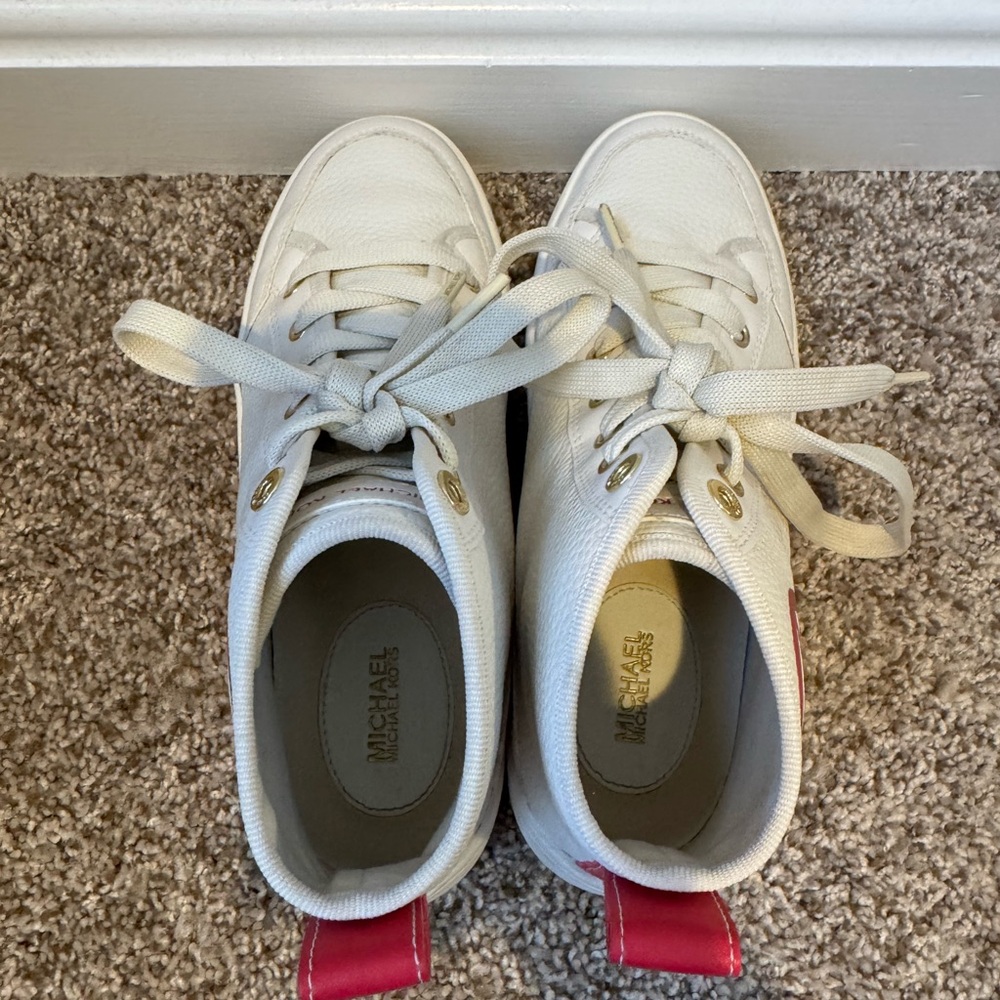Michael Kors Shea High-Top Sneaker - Picture 5 of 9